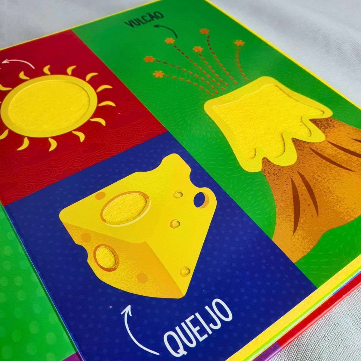 Livro Infantil Palavras - Primeiros Conceitos Divertidos / Toque E Sinta - Ciranda Cultural Livro Infantil Palavras - Primeiros Conceitos Divertidos / Toque E Sinta - Ciranda Cultural
